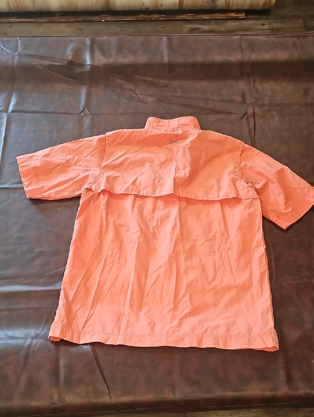 N Coral Underamor Button Down Shirt Sz L - Picture 3 of 4